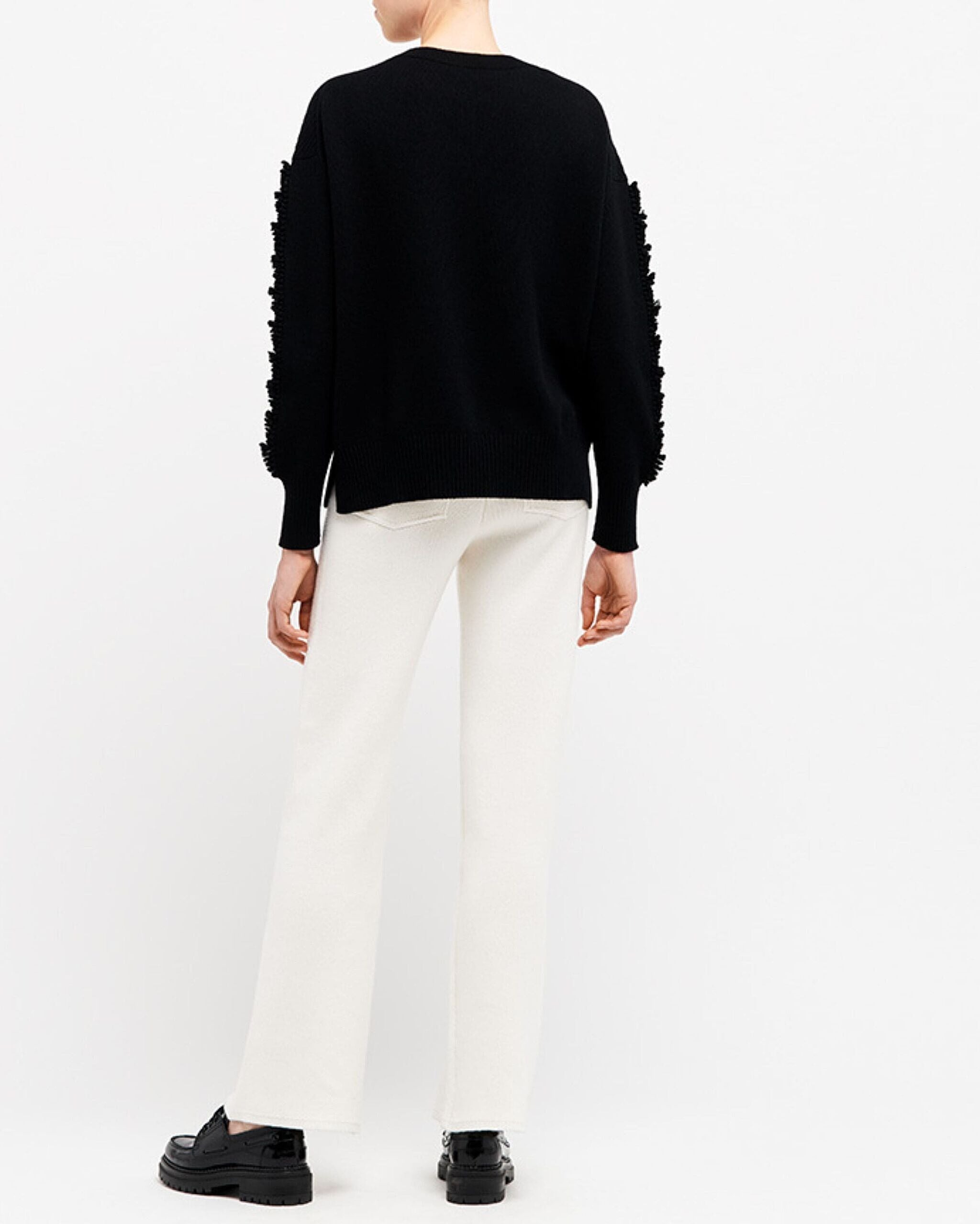 Timeless V neck cashmere jumper Barrie